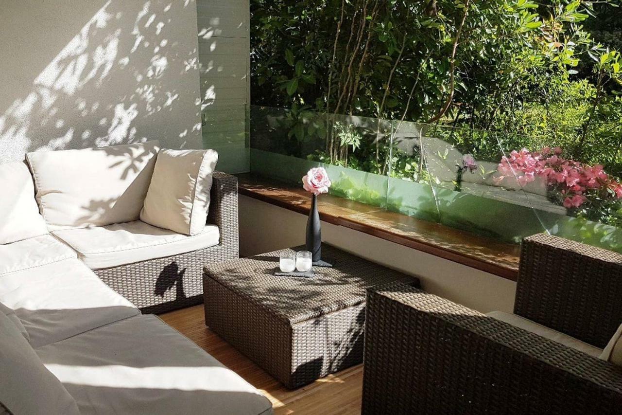 Lux Studio Garden And Swimming Pool Apartment Cannes Bagian luar foto