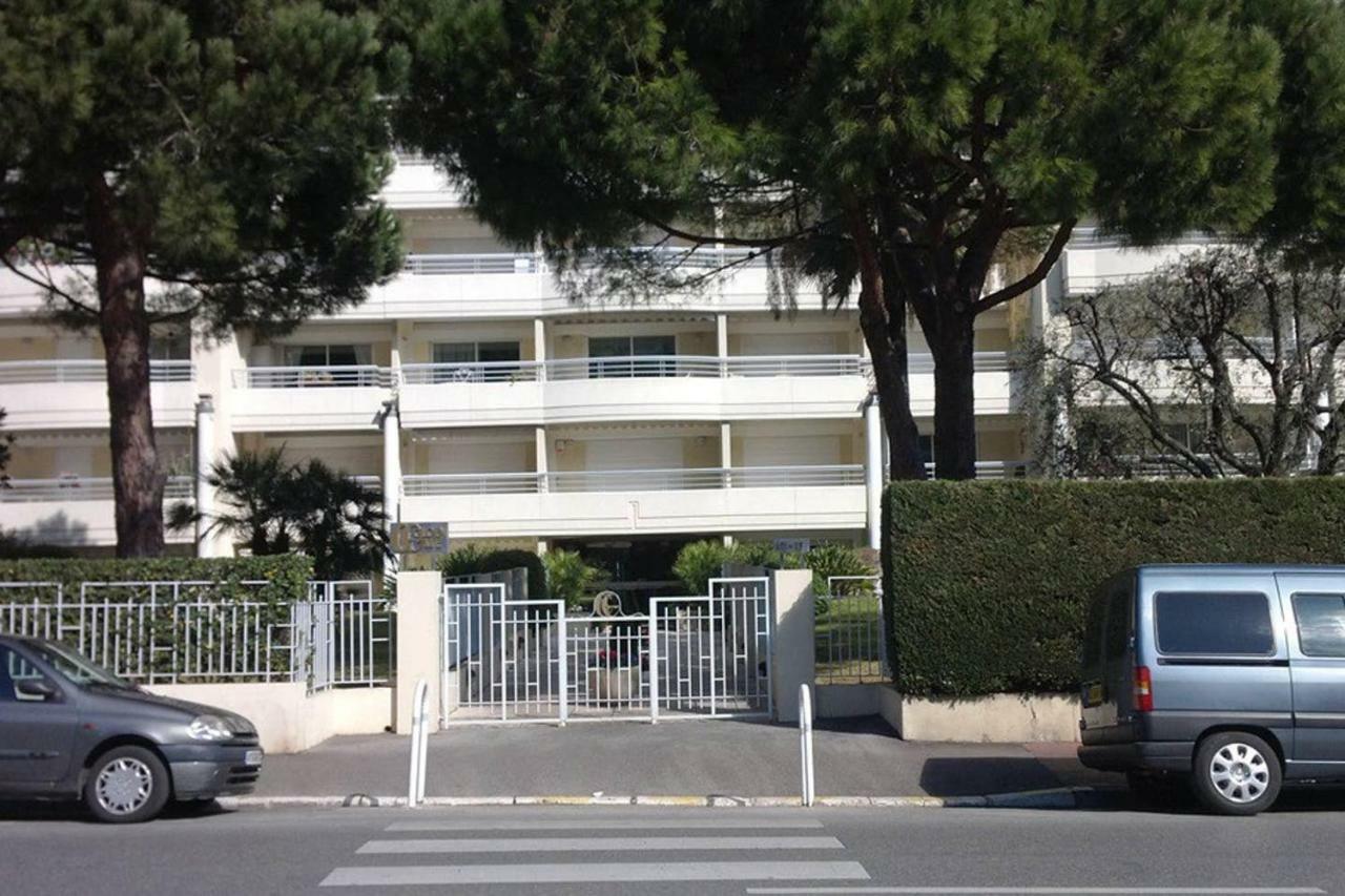 Lux Studio Garden And Swimming Pool Apartment Cannes Bagian luar foto