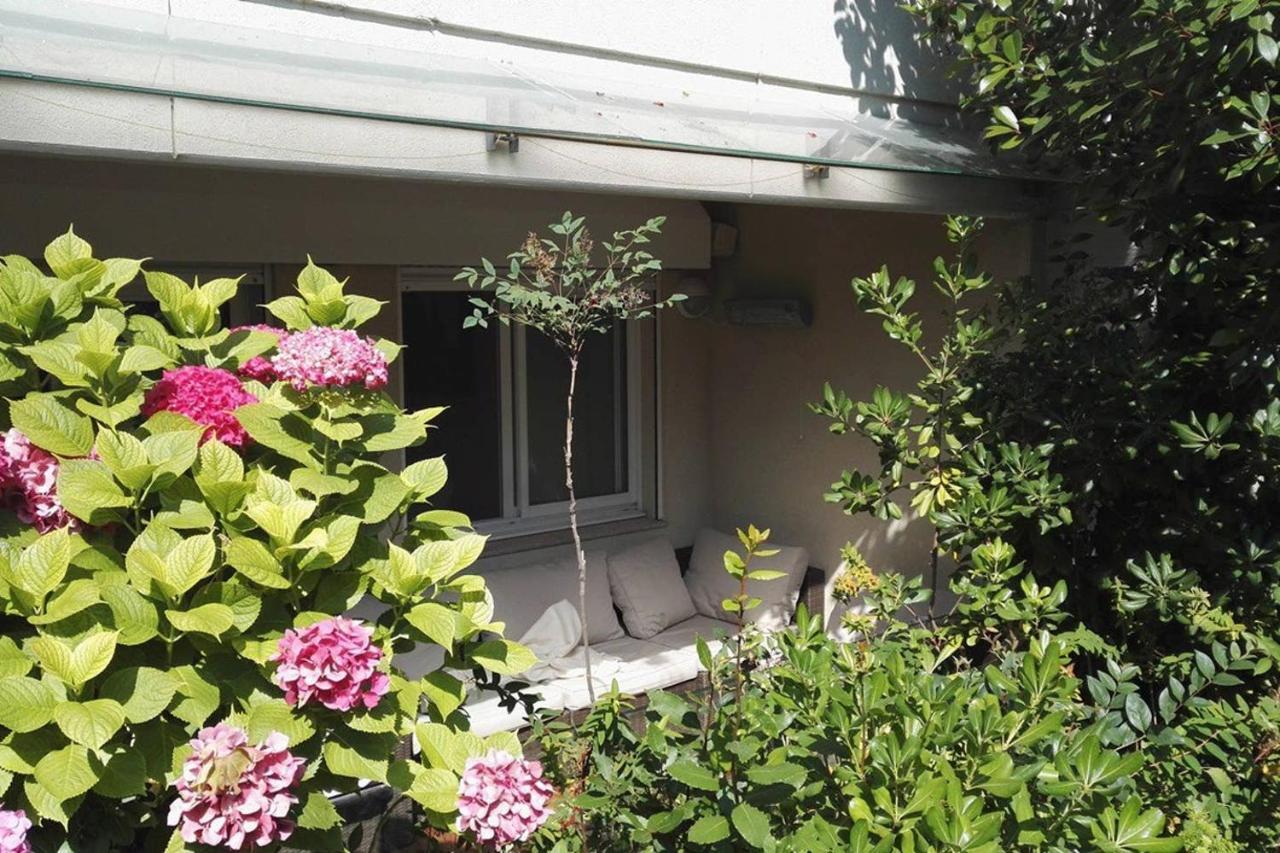 Lux Studio Garden And Swimming Pool Cannes Bagian luar foto
